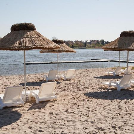 Camping Oaza Blonie Kornik Domki Standard - 3 Pokoje Luaran gambar