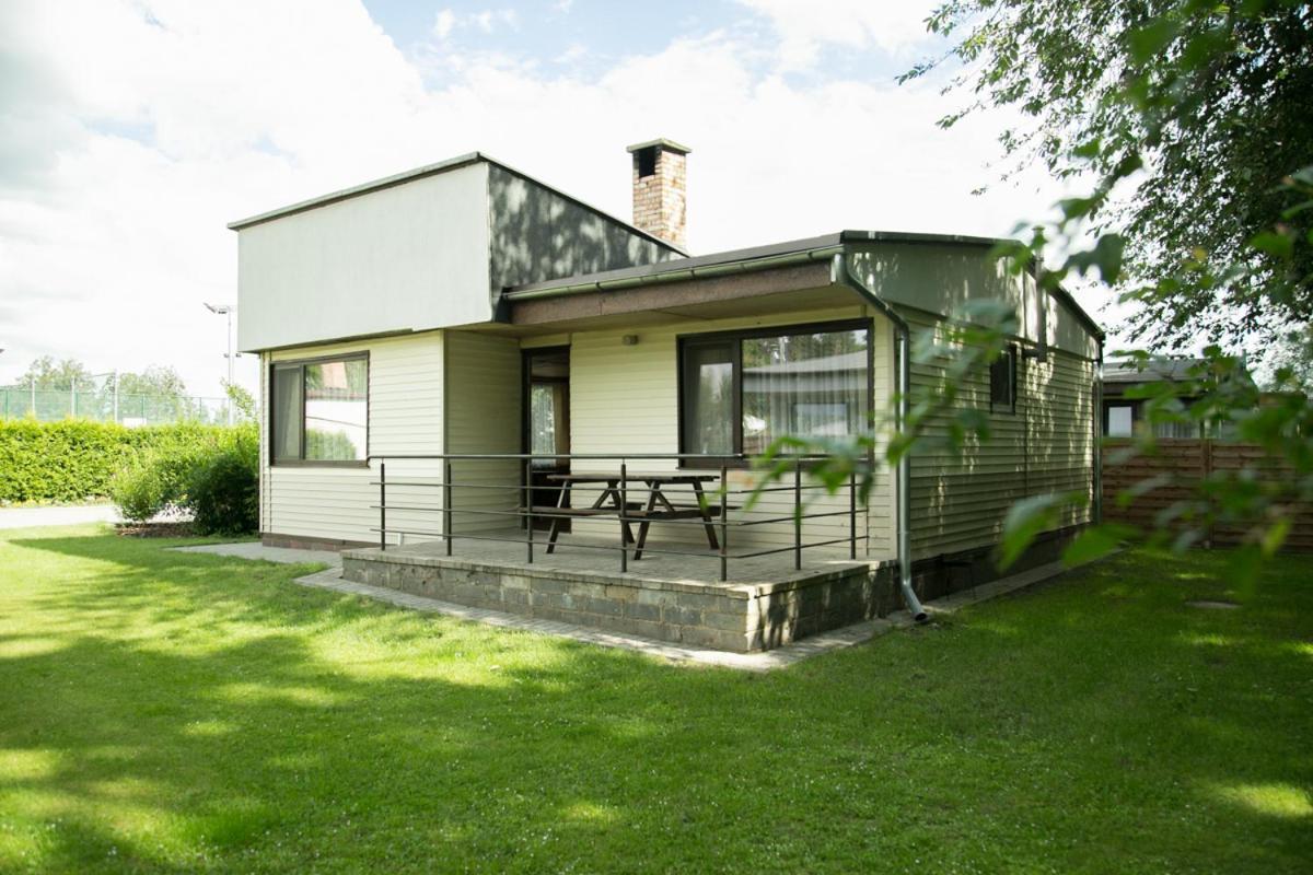 Camping Oaza Blonie Kornik Domki Standard - 3 Pokoje Luaran gambar