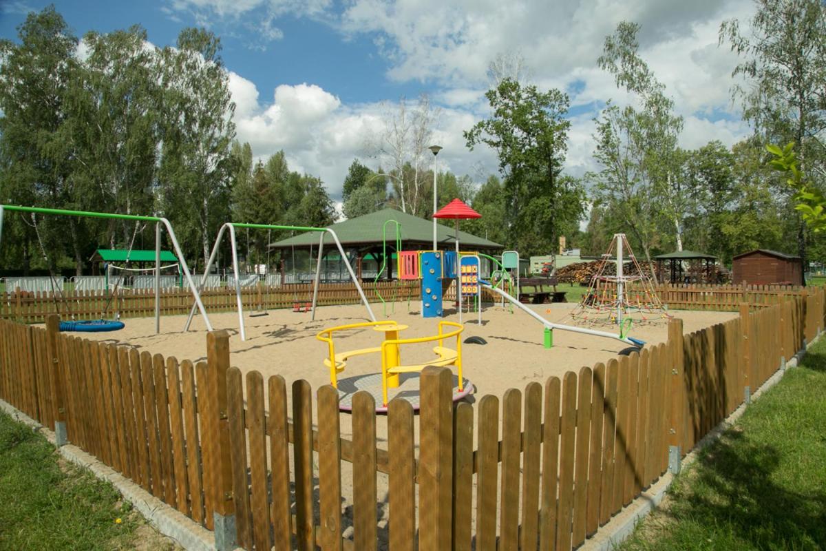 Camping Oaza Blonie Kornik Domki Standard - 3 Pokoje Luaran gambar