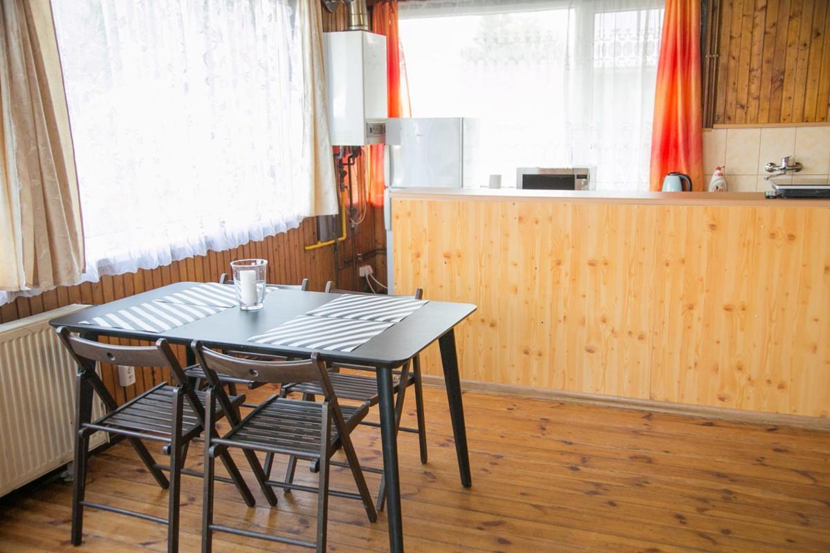 Camping Oaza Blonie Kornik Domki Standard - 3 Pokoje Luaran gambar